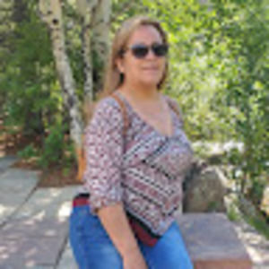 Meet your Posher, Lorena